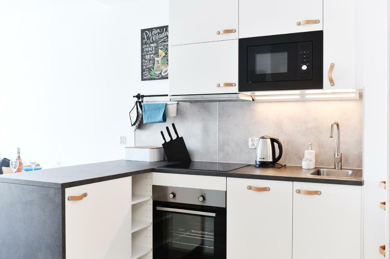 Apartament Lazur Z Miejscem Postojowym W Garazu Kołobrzeg Exterior foto
